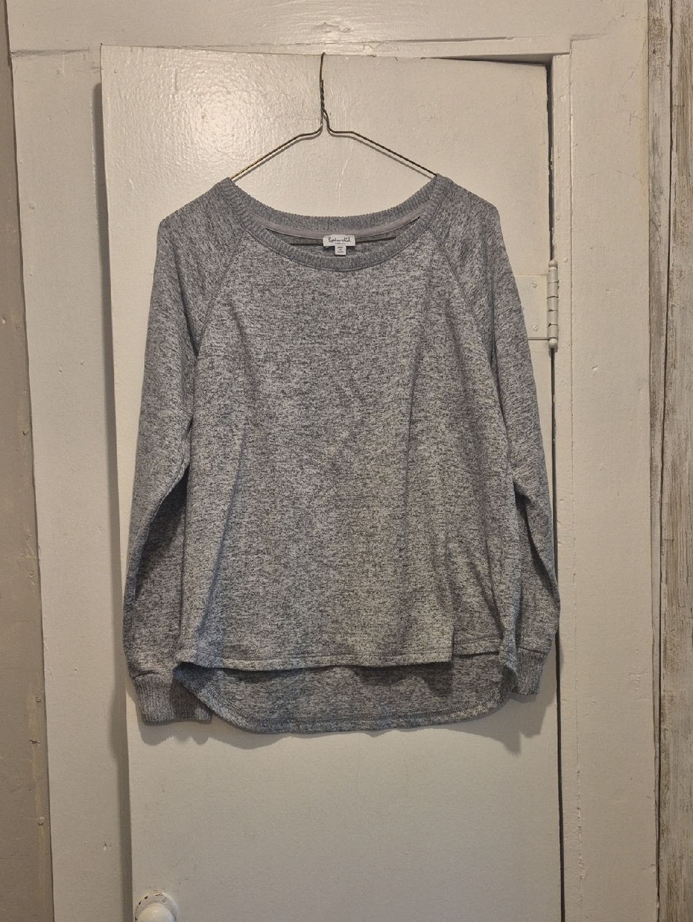 Splendid Heathered Pull Over.